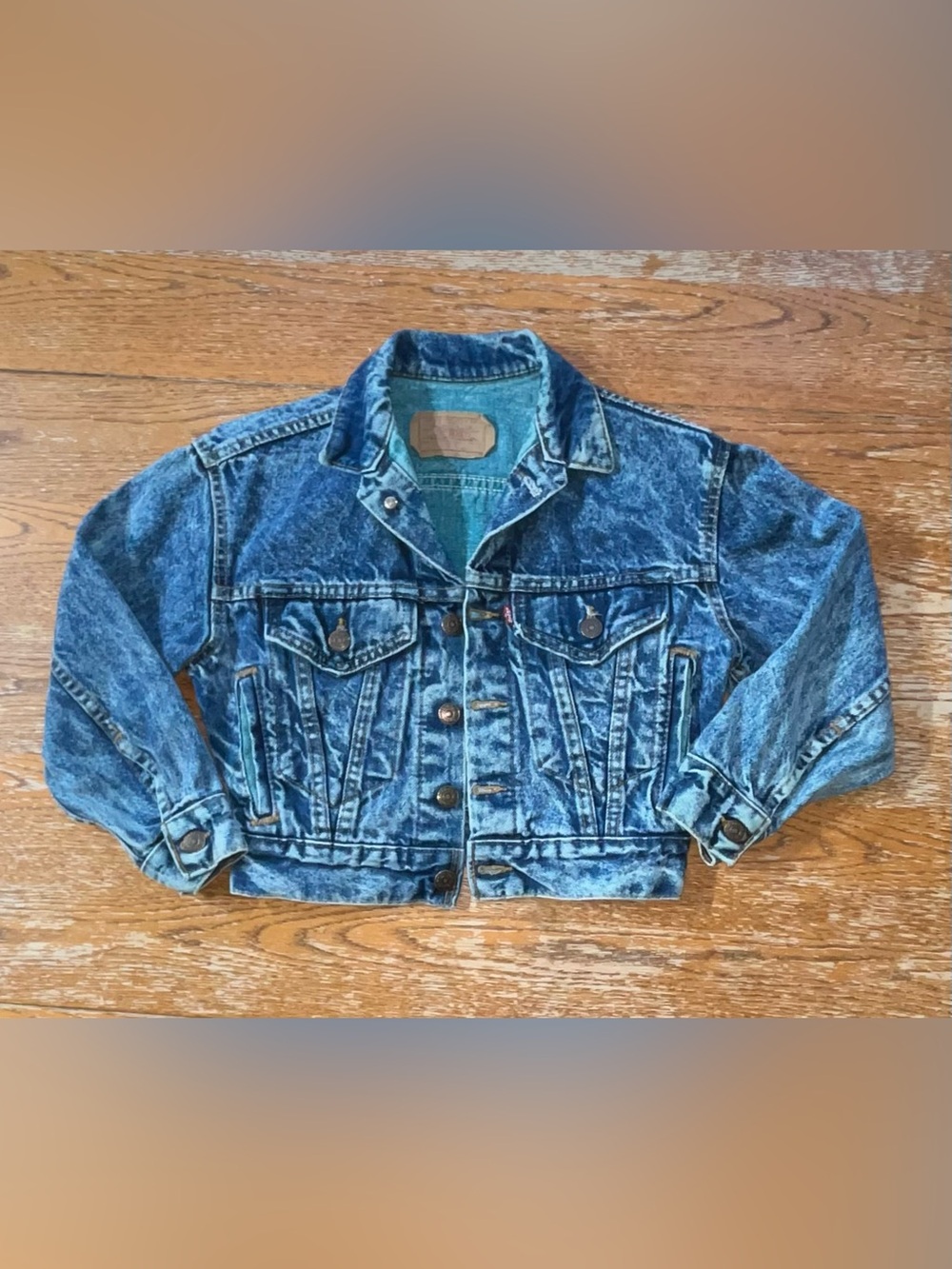 Vintage 80’s Levi’s 511 acid wash cropped denim jacket Size Large Womans